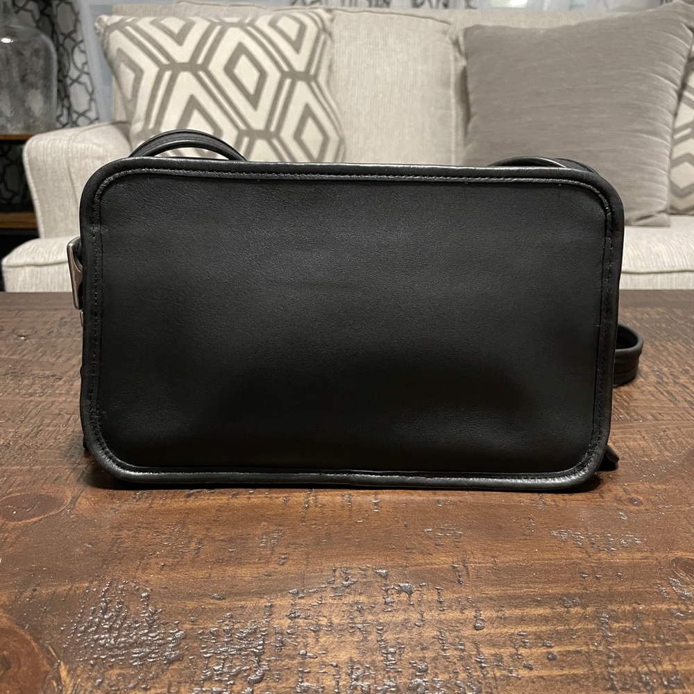 Vintage Coach 9164 Legacy East West Bag